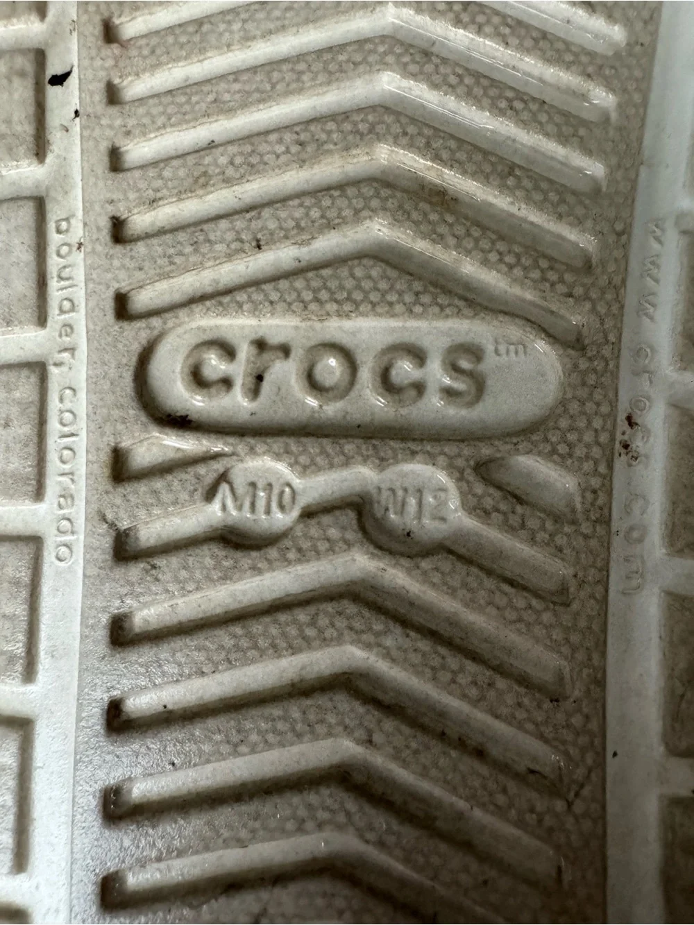 CROCS Unisex Bayaband Flip Flops Men 10 Women 12